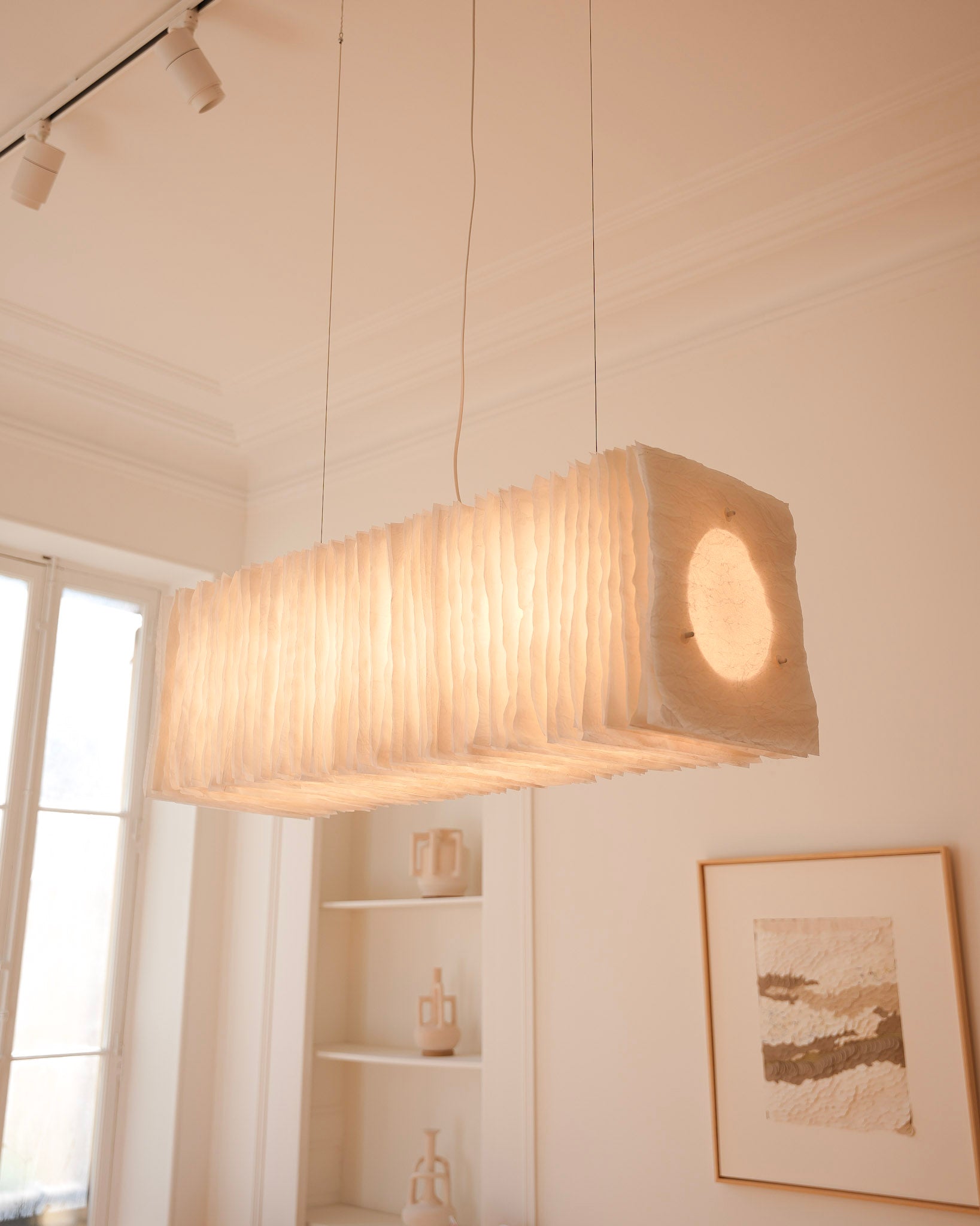 Mille Feuilles - 100 Horizon - Suspension en papier façonné.