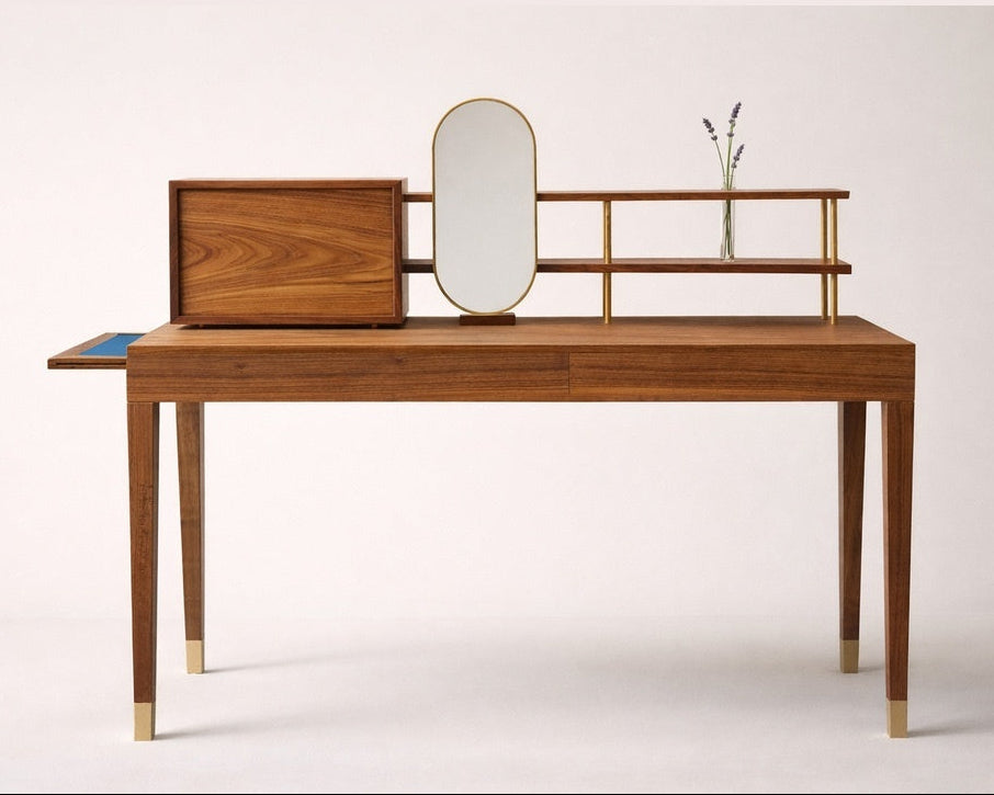 coiffeuse contemporaine en noyer, laiton, cuir et verre par marion aubert pour longitude marseille