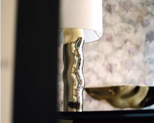 Lampe lina par victor tison en laiton zoom avec abat jour