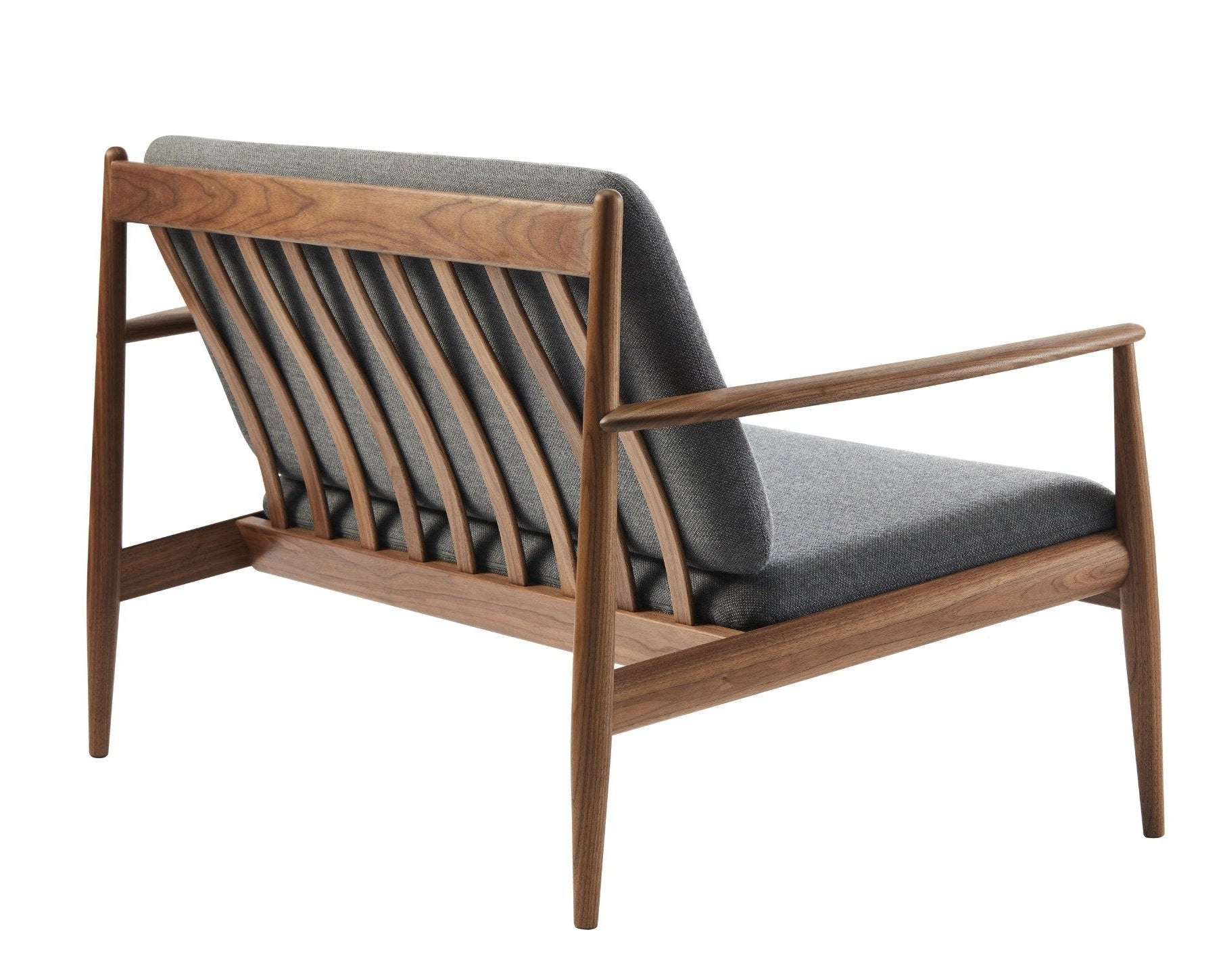 Canapé GJ 118 deux places par Grete Jalk en noyer américain, design danois édité par Lange Production sur commande